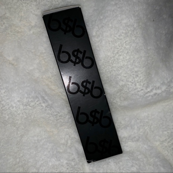 ⭐️HP⭐️ BILLION DOLLAR MAKEUP BRUSH SET NEW IN BOX CHARCOAL INFUSED. - Picture 6 of 15